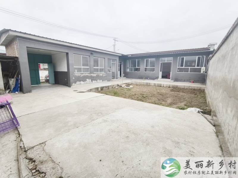 顺义赵全营~两室一厅一厨一卫，可养宠物。