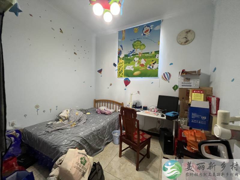 家具家电齐全，鱼塘菜地，地暖，