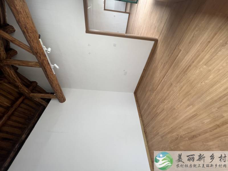 宋庄艺术工作室，好停车有充电桩