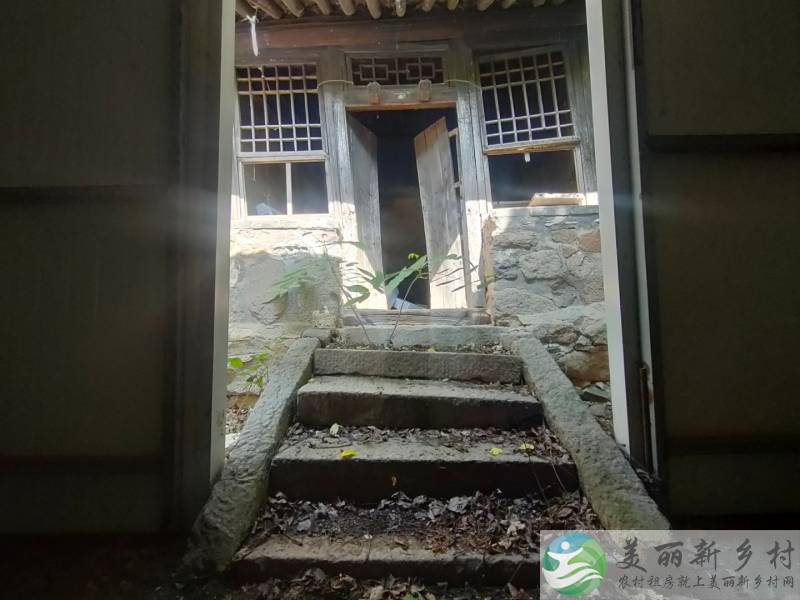 密云北庄镇独门独院~清水河畔61号院四面无邻居可翻建二层