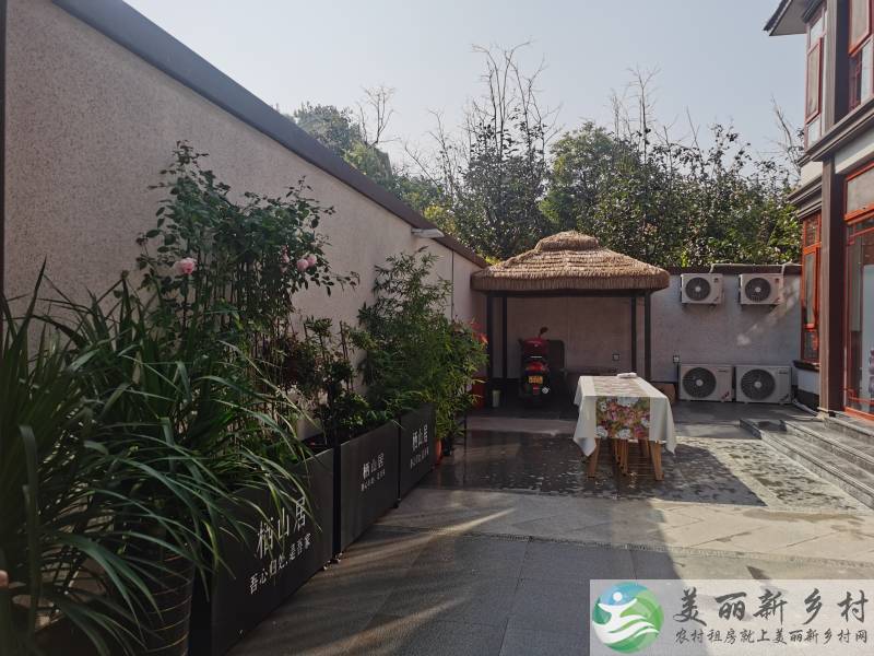 北京市平谷区京东大溶洞村精装农村院子出租