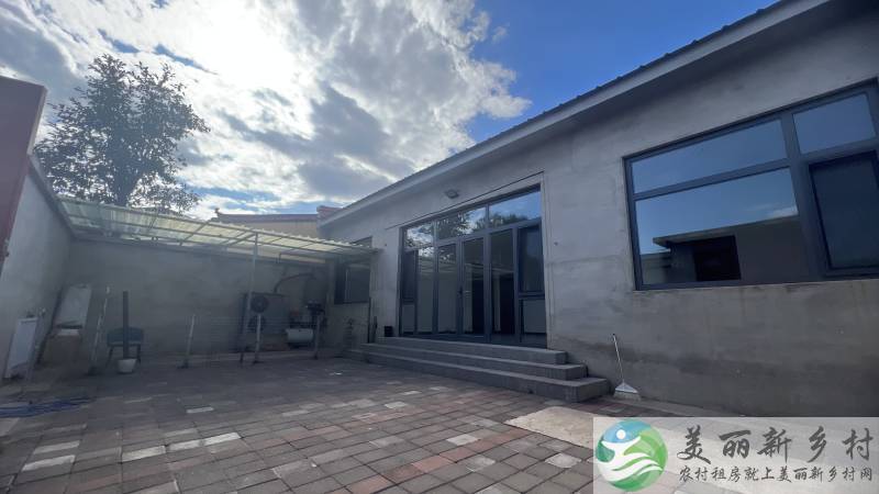 顺义李桥镇地暖小院-四室两厅可以长租