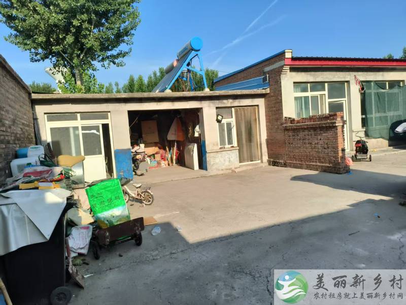 紧邻平谷线地铁齐心庄站出口1公里