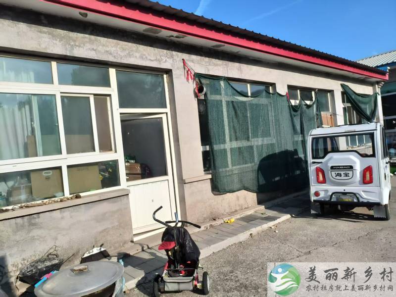 紧邻平谷线地铁齐心庄站出口1公里