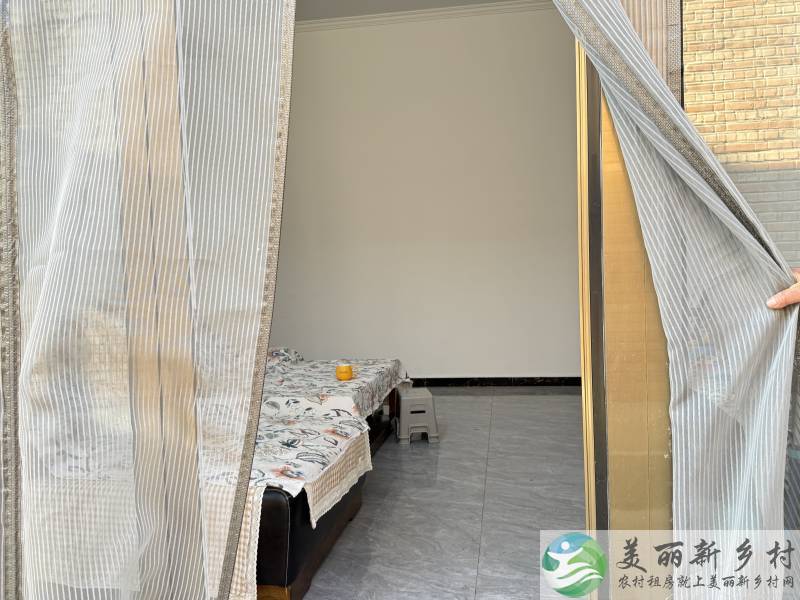 自建房出租