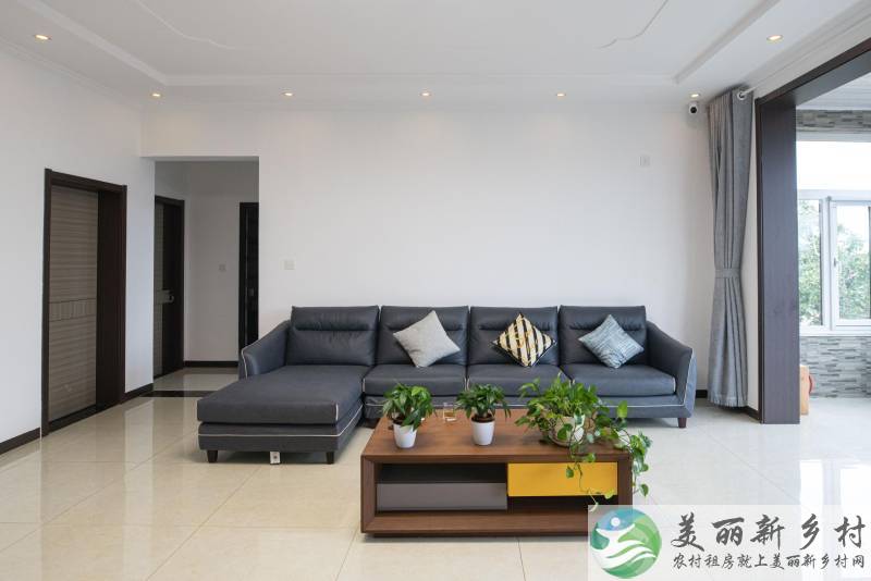 香营乡新建二层小院出租