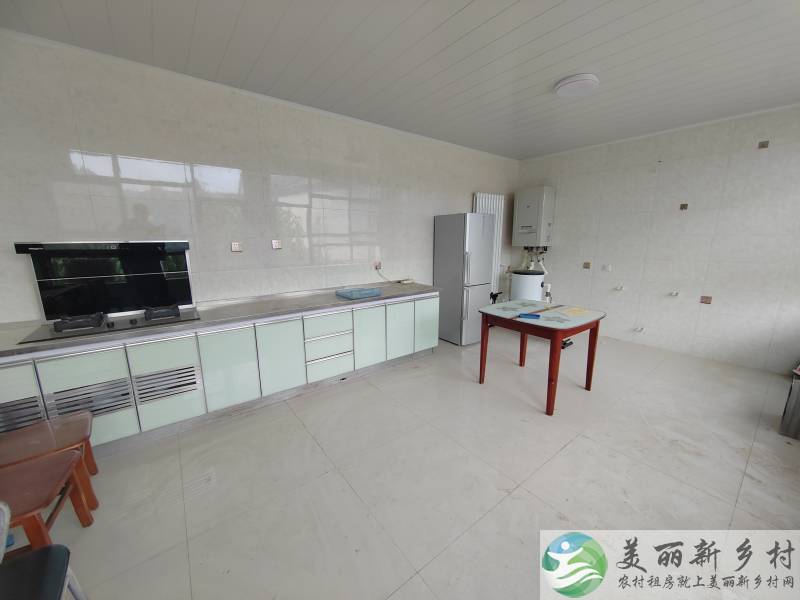 顺义把边新装修300㎡小院低价出租