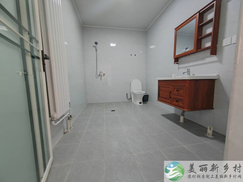顺义把边新装修300㎡小院低价出租