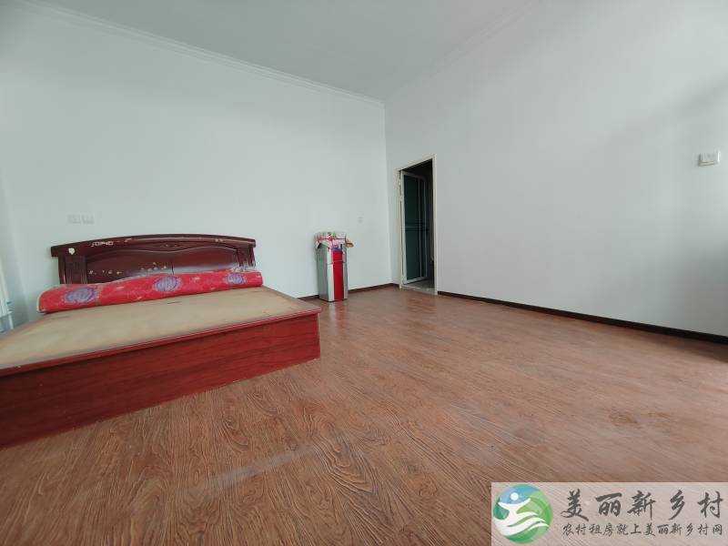 顺义把边新装修300㎡小院低价出租