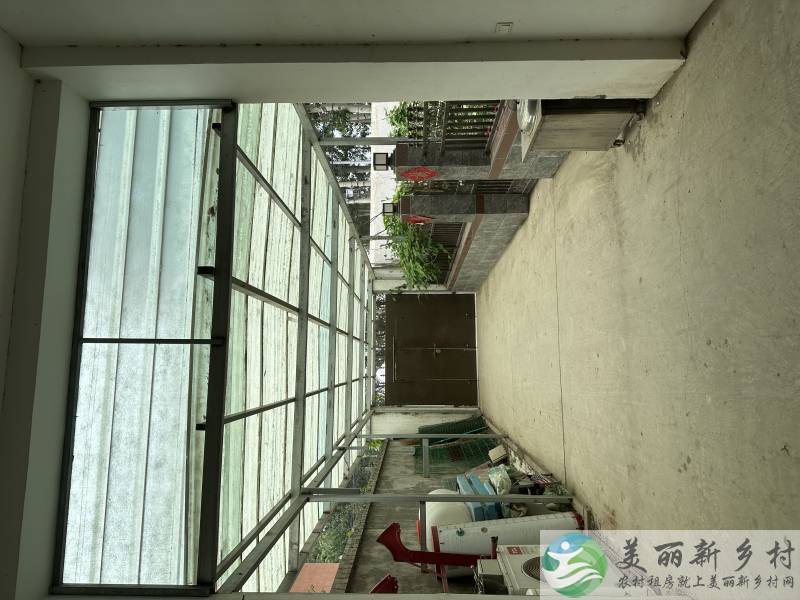 北京延庆张山营镇临街农村院子出租-有民房，库房