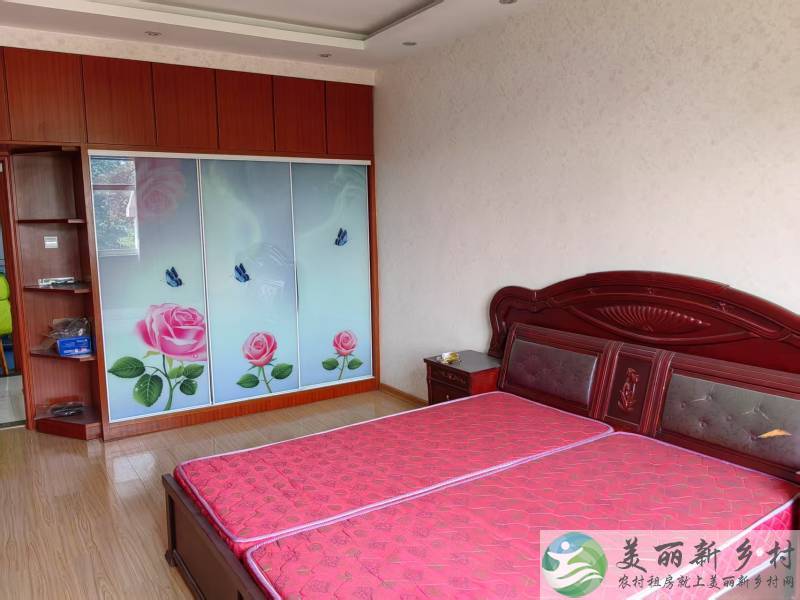 南京江宁农村养老房子出租，近公交有免费停车场