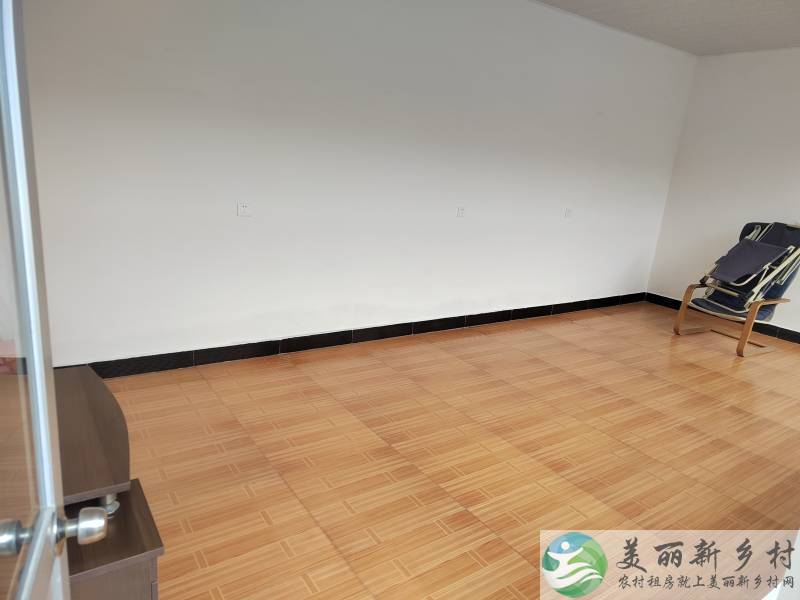 南口镇后桃洼村房屋出租