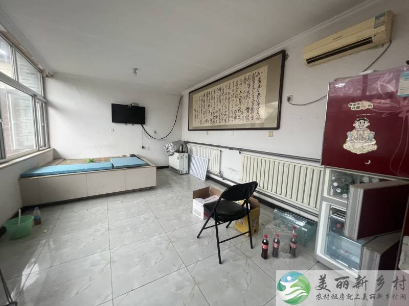 南彩二进院，车能进院，可以长租