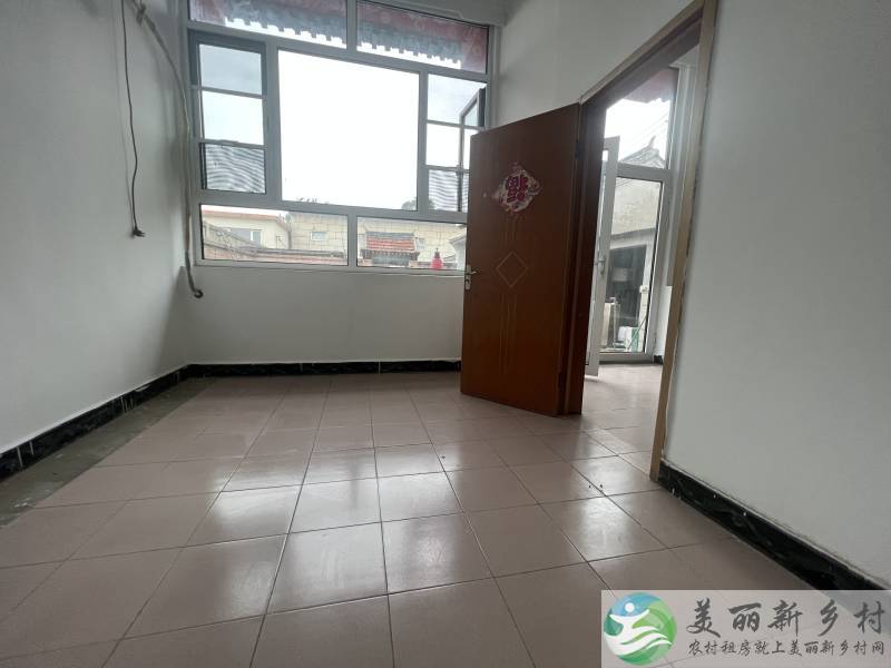 南彩二进院，车能进院，可以长租