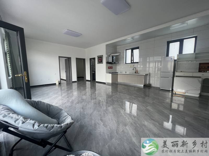 北务四室一厅一卫，带基础家具