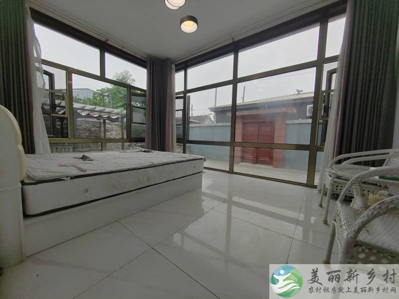 黄花城景区首席错落式庭院全精装大院--高档家私+拎包入住