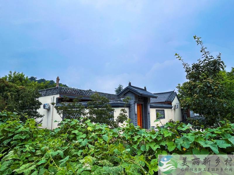 北京舞彩浅山腹地 墨里山居360度观山大院+15分钟可享城区配套+双跨院+私家菜地+专属停车场