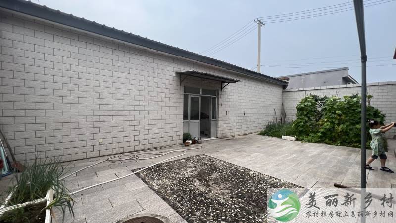 顺义北小营通怀路边上舒适小院-四室两厅拎包入住