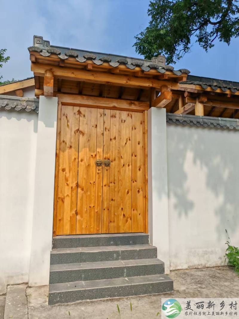 北京昌平十三陵镇中式传统精装泳池小院出租