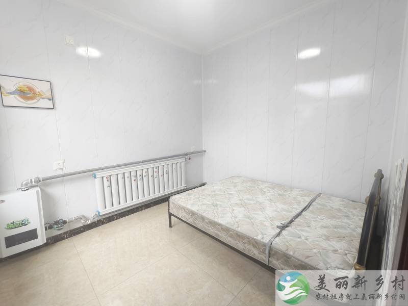 顺义赵全营~三室一厅一厨一卫，门口好停车。