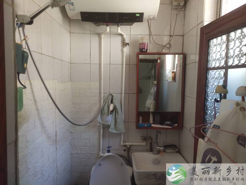 怀柔区仲英西院靠山临水拎包入住整院出租