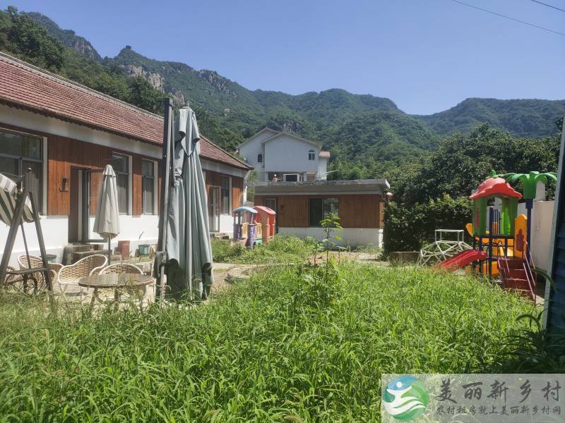 怀柔区仲英东院靠山临水拎包入住整院出租