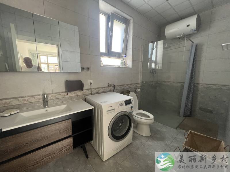南彩四室俩卫，车能进院，独立电卡