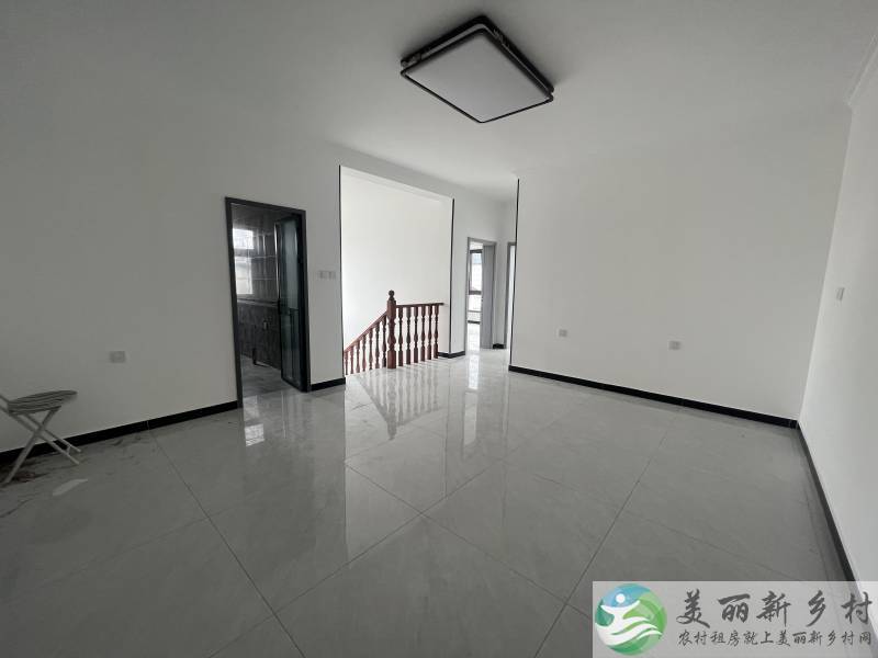 杨镇新房，双拼设计，好停车民水民电