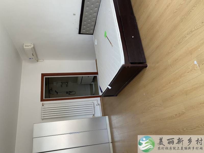 独院出租位于潮白河畔二层小楼带屋顶花园和车库，适合办公、会所、居住休闲