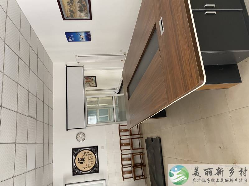 独院出租位于潮白河畔二层小楼带屋顶花园和车库，适合办公、会所、居住休闲