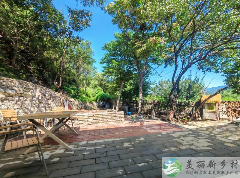 北京门头沟妙峰山斜河涧村