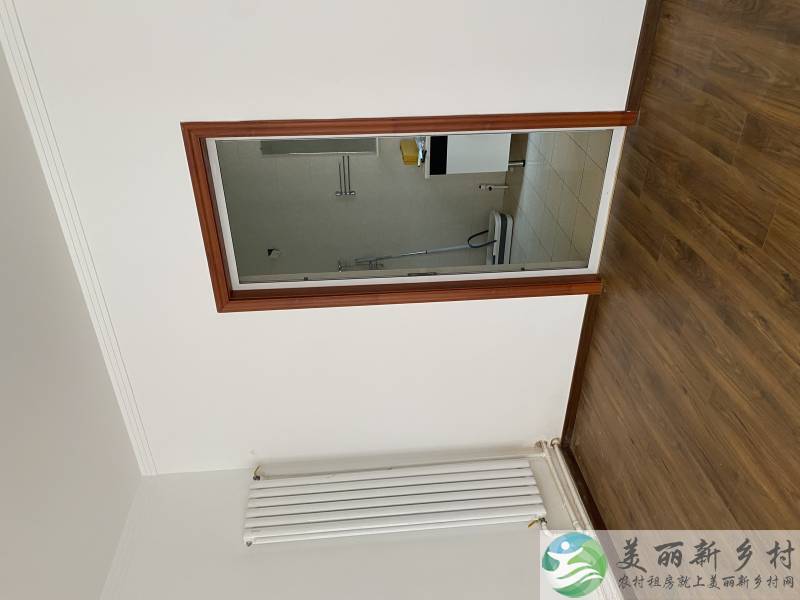 独院出租位于潮白河畔二层小楼带屋顶花园和车库，适合办公、会所、居住休闲