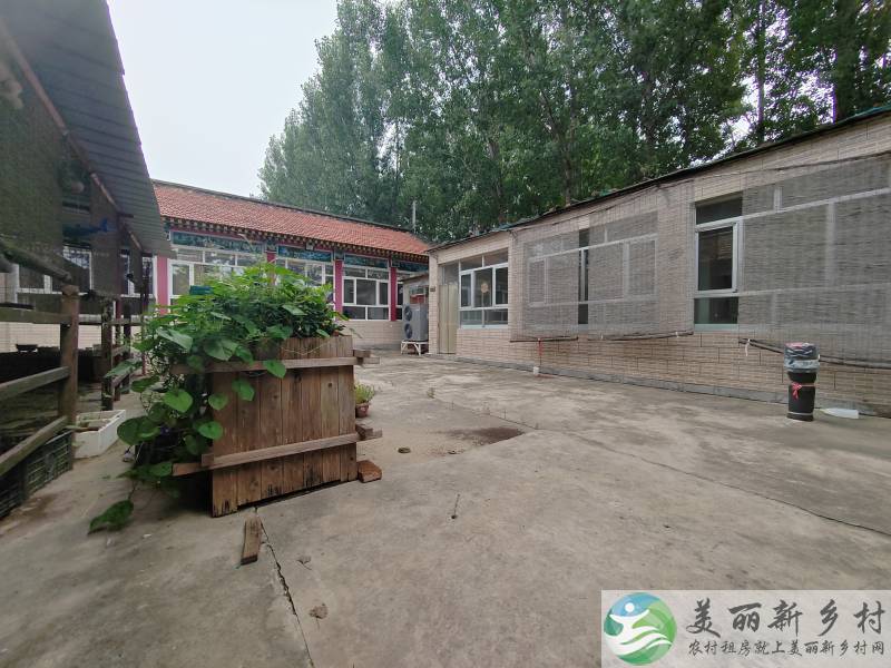 10分钟上京平-独立把边树林环绕两进小院-拎包入住