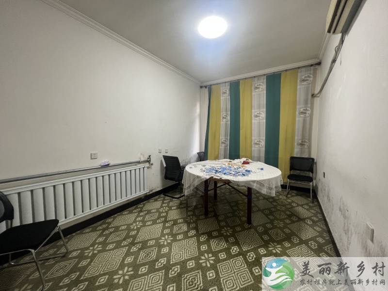 顺义李遂，四室一厅，车能进院