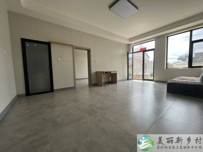 南彩新房小院，车能进院，种菜养花，长租优先