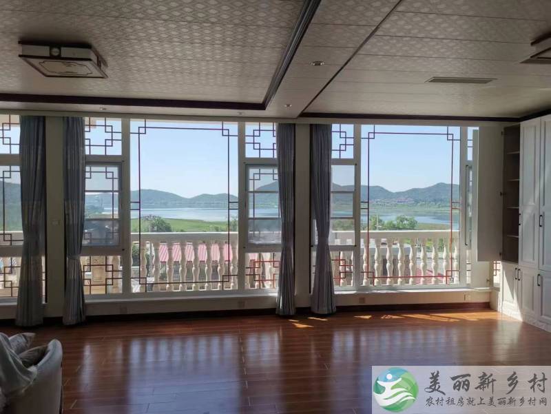 北京怀柔能看见水库的精品三层大院出租