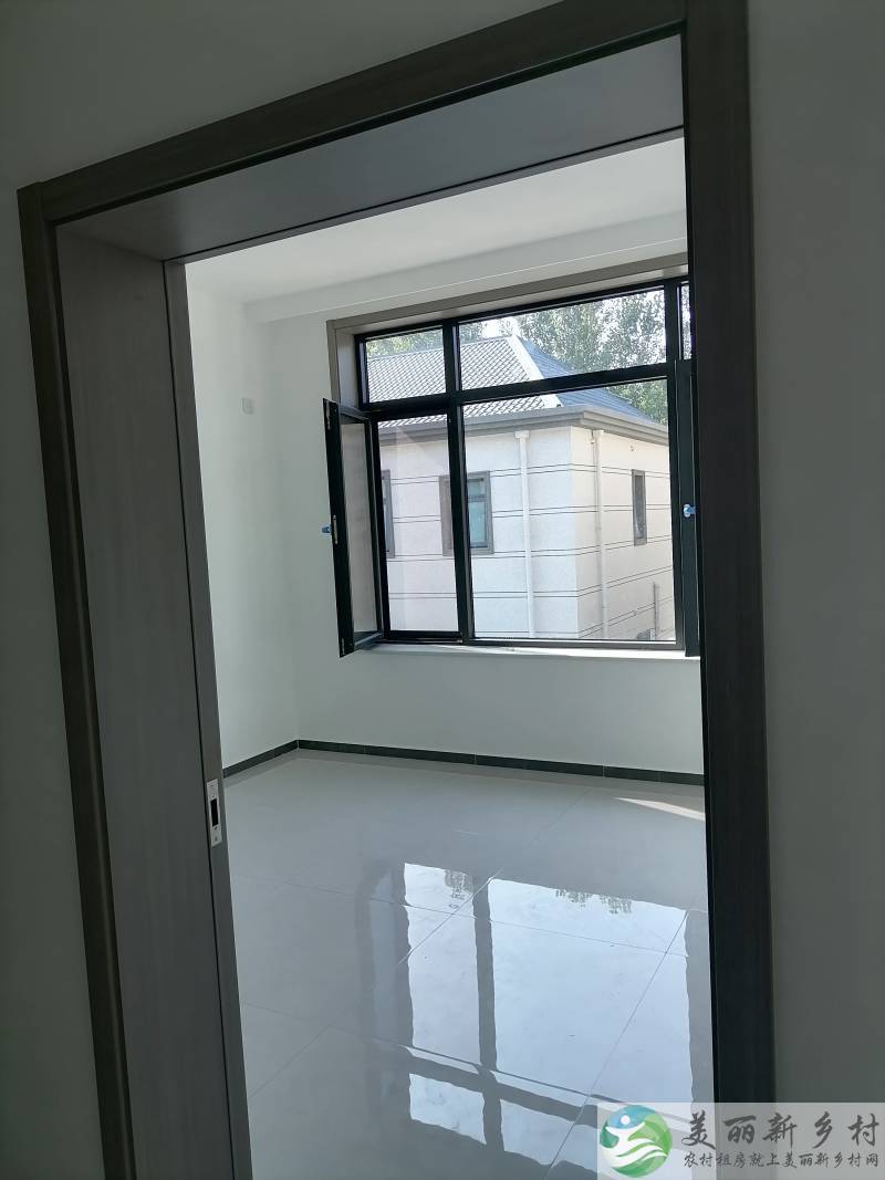 北京顺义李桥镇苏庄村二层新建别墅院子出租