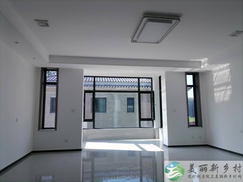 北京顺义李桥镇苏庄村二层新建别墅院子出租