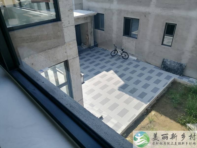 北京顺义李桥镇苏庄村二层新建别墅院子出租