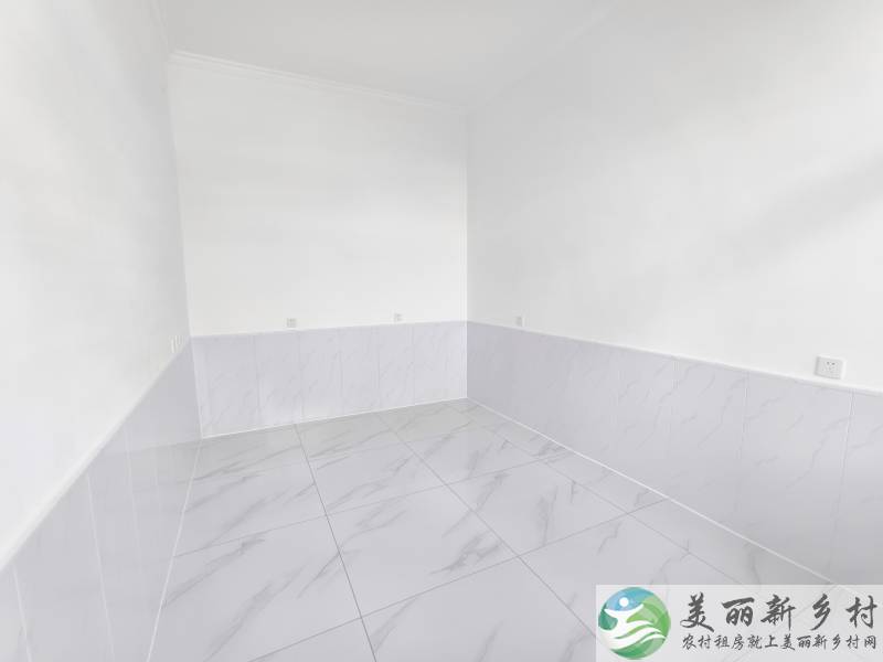 顺义赵全营~4室两卫，邻村边，门口好停车能进院