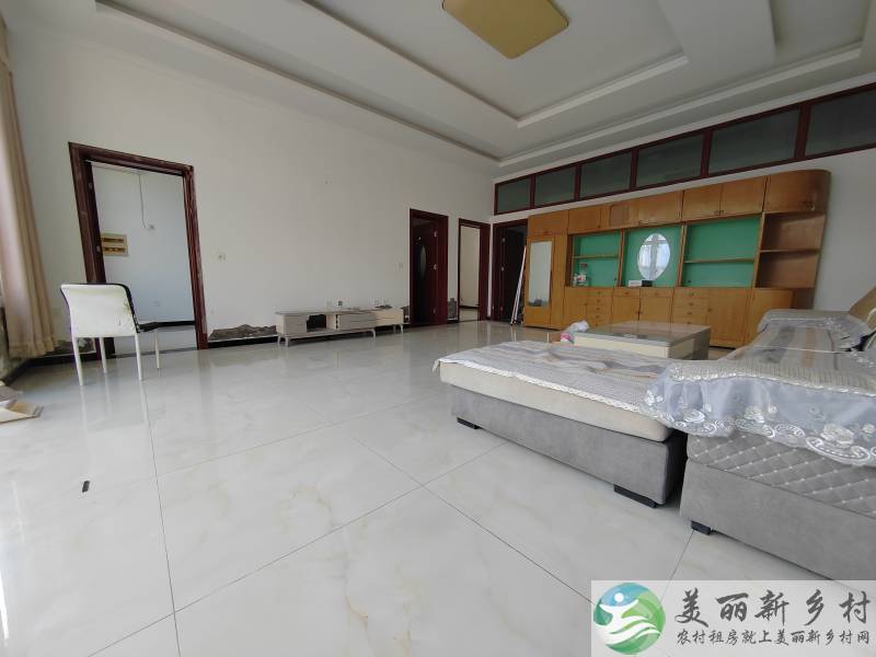 李遂350平精装地暖四居大院--家电齐全拎包入住