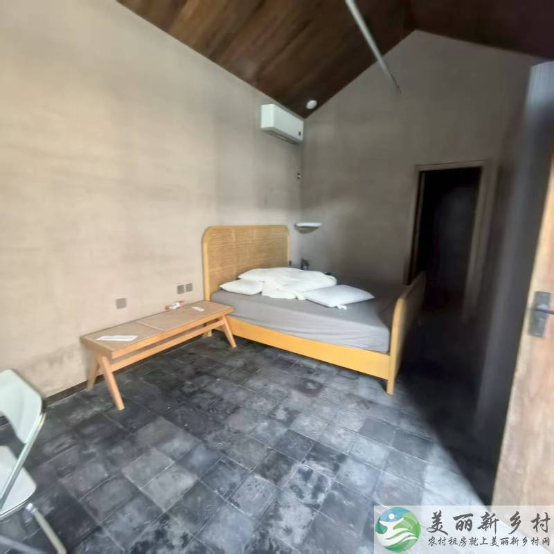 北京延庆农村院子-山林茅草意境十卧室民宿大院出租