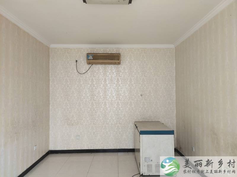 怀柔区亚娟村边有山自建二层整院出租