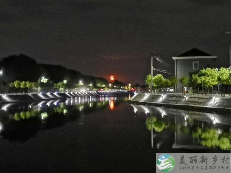 北京顺义北务镇农村自建二层双拼别墅出租