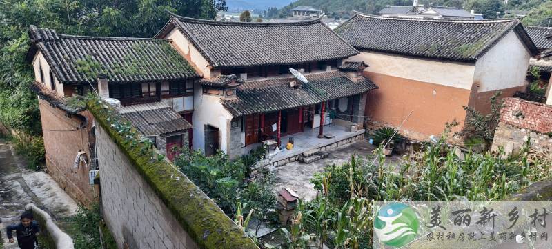 云南大理洱源县下龙门村房源出租