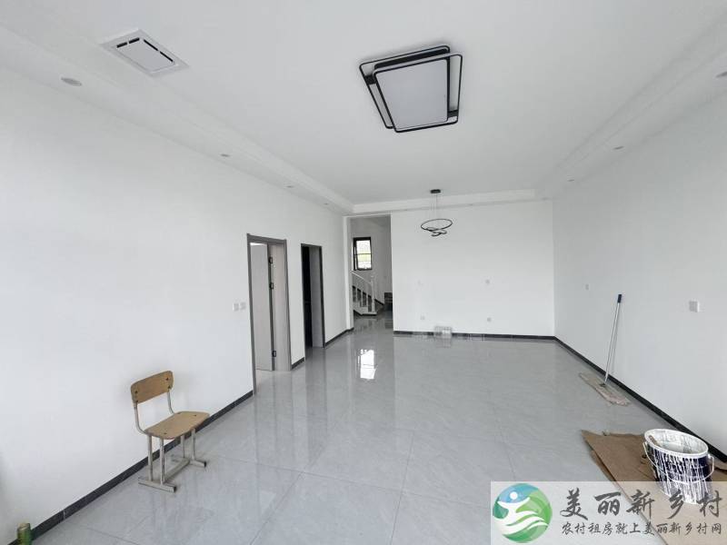 北石槽镇下西市村 -新建二层联排楼房出租