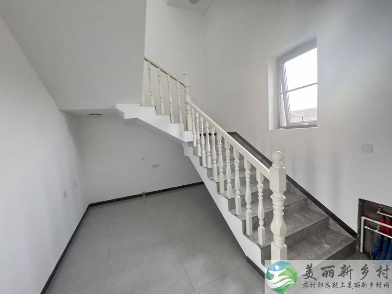 北石槽镇下西市村 -新建二层联排楼房出租