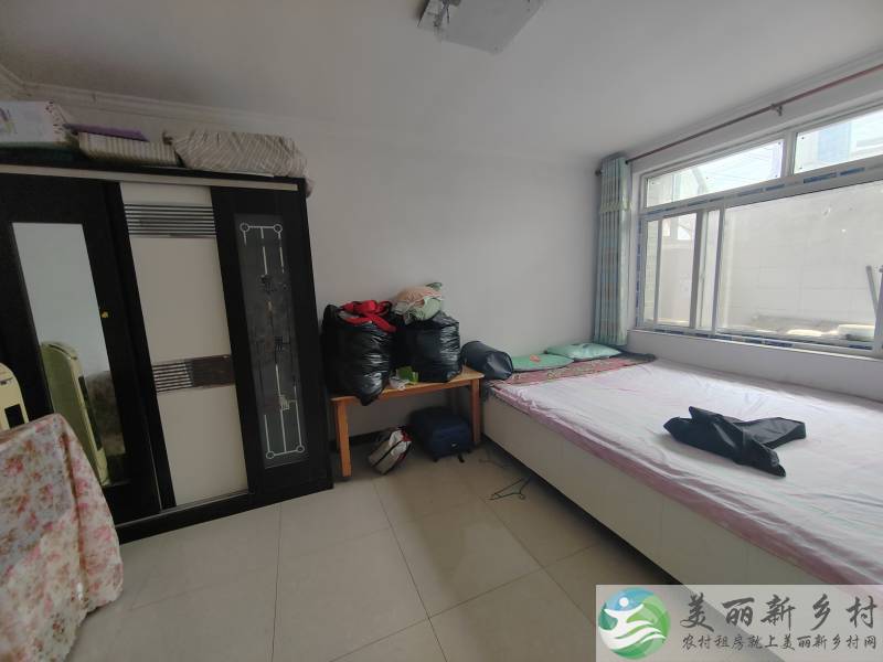水长城景区院内有大树的稀缺大院-拎包入住