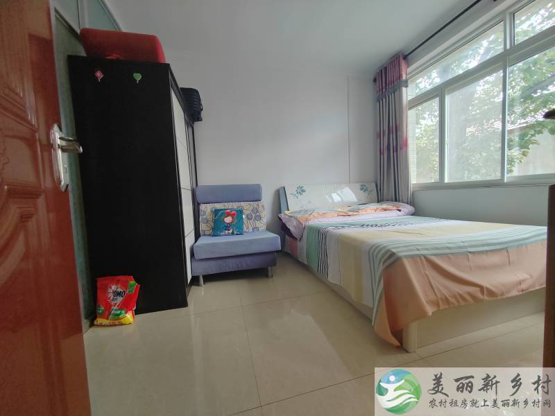 水长城景区院内有大树的稀缺大院-拎包入住