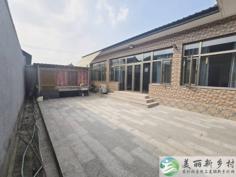 顺义区北石槽~4室两卫，精装修实木家具